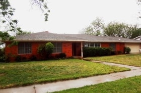 4528 Jennings Ave