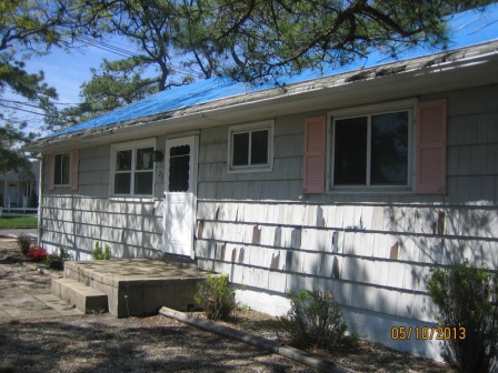 276 Lake Shore Dr
