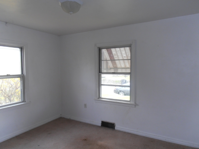 118 N 18th St