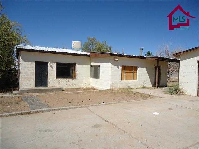 609 Lucky St