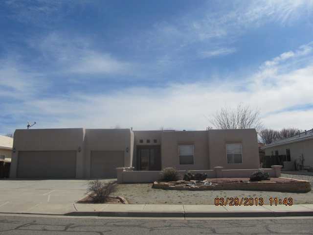 4705 Sunrise Cir