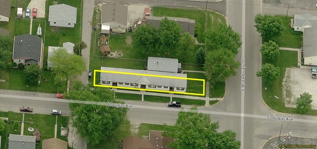 112-130 N Douglas Ave