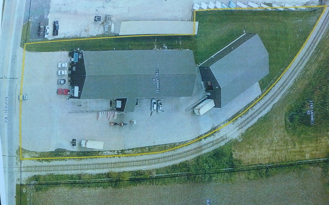 1590 Grinnell Rd