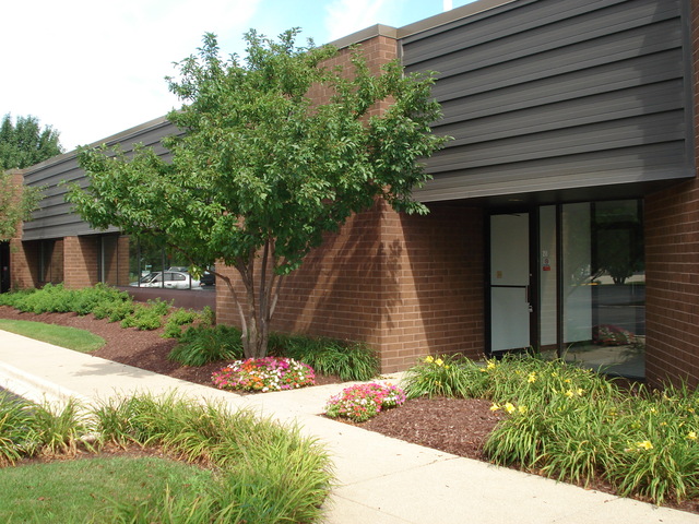 2600 Warrenville Road