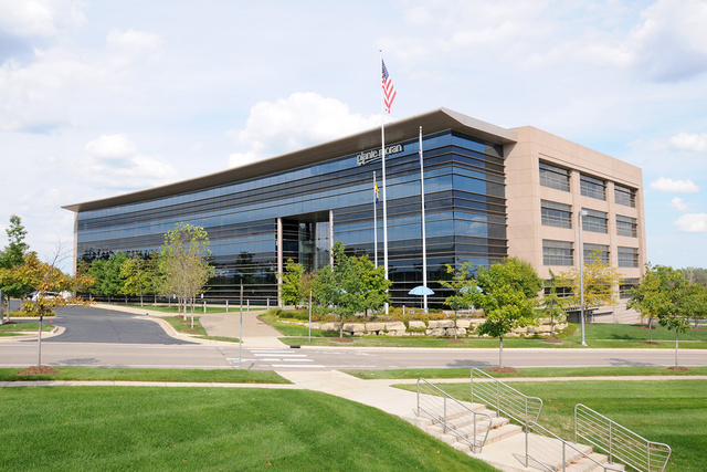 1000 Oakbrook Drive