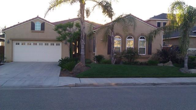 8589 N Ann Ave