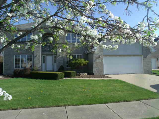 2140 Parkview Dr