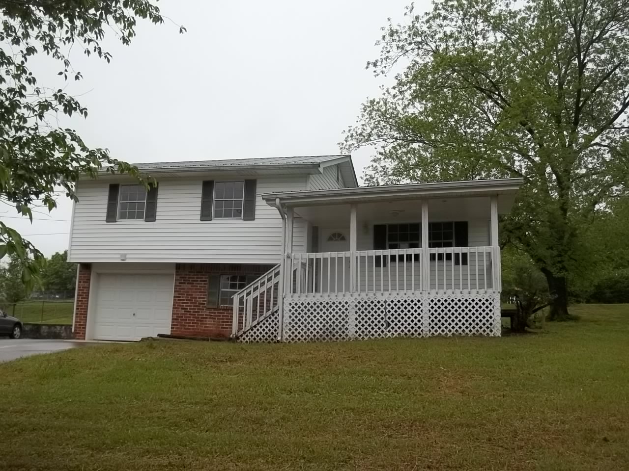 3891 Rolling Brook Cir NE