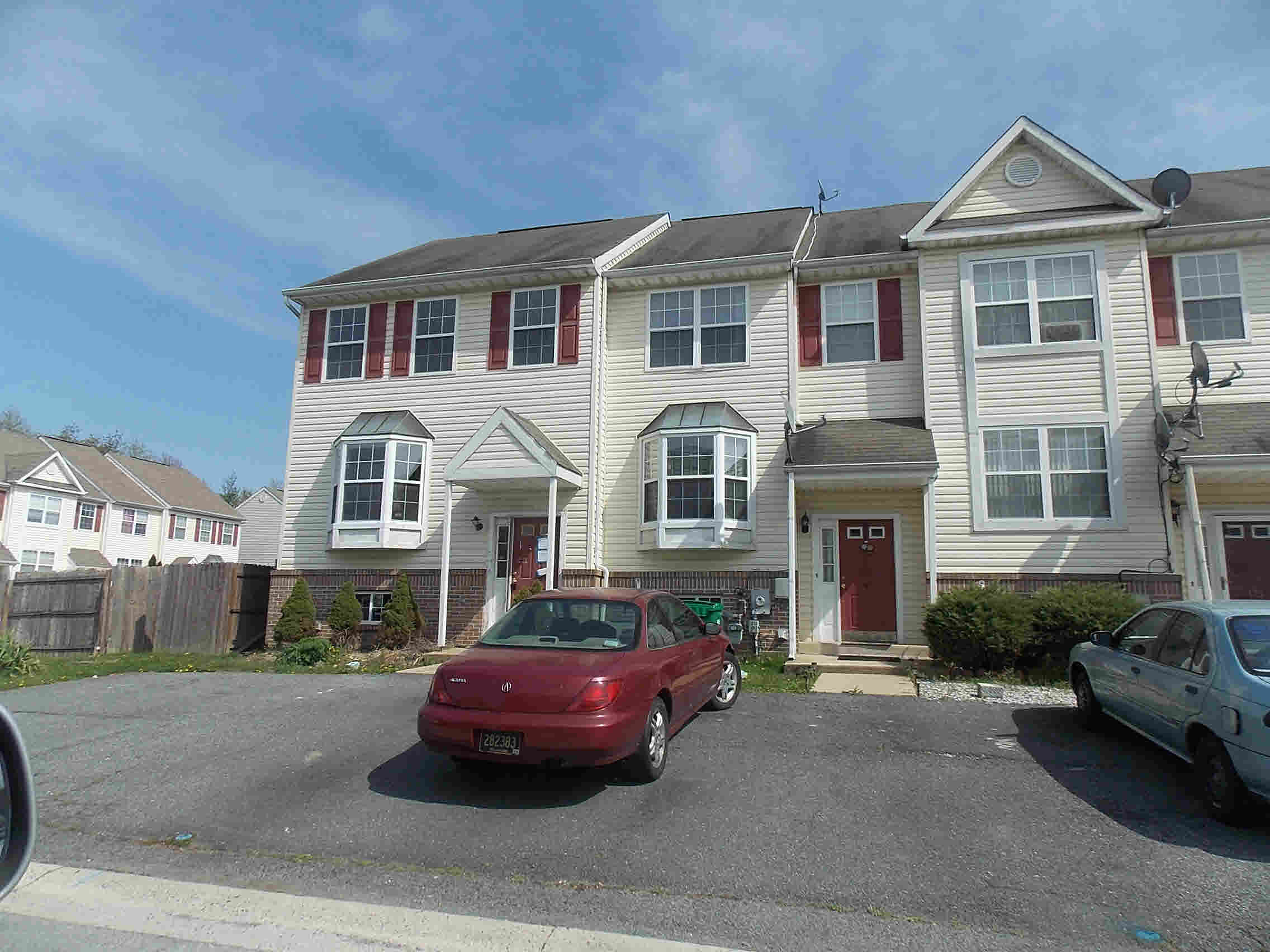 179 Valerie Ln