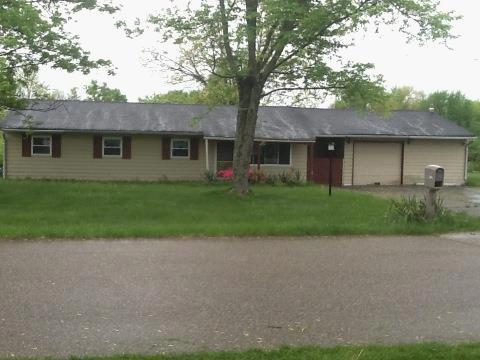 3894 Mark Ct