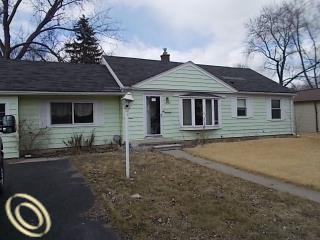 14757 Merriman Rd