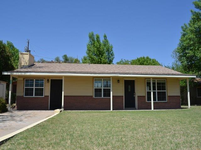 982 S Inez Circle