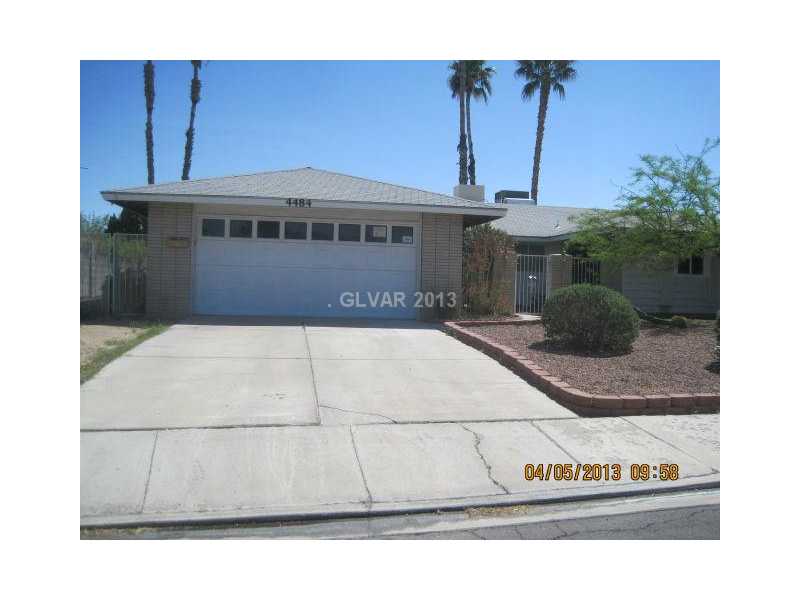 4484 Oakhill Cir