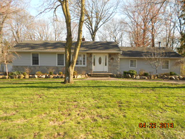 36105 Oakwood Lane