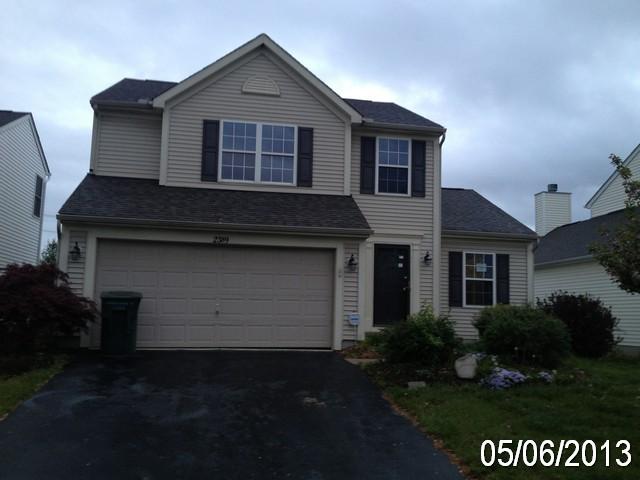 2389 Featherwood Dr