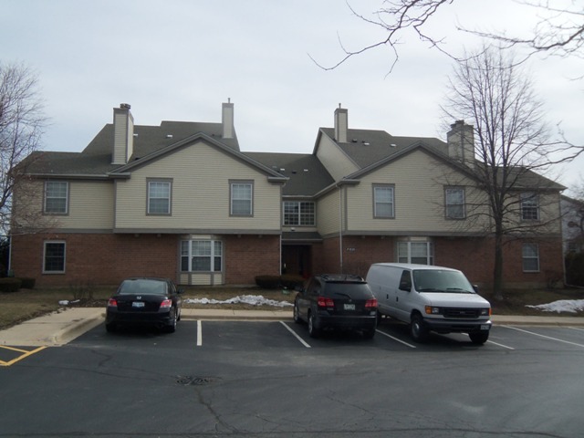 1751 Sleepy Hollow Ct Apt 6