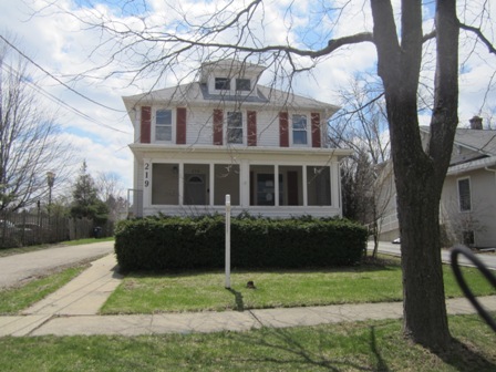 219 Applebee St