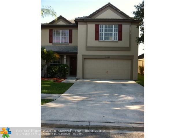 9863 N GRAND DUKE CIR