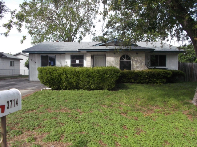 3714 Autumn Ln