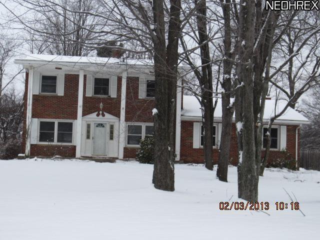 3595 Everett Dr
