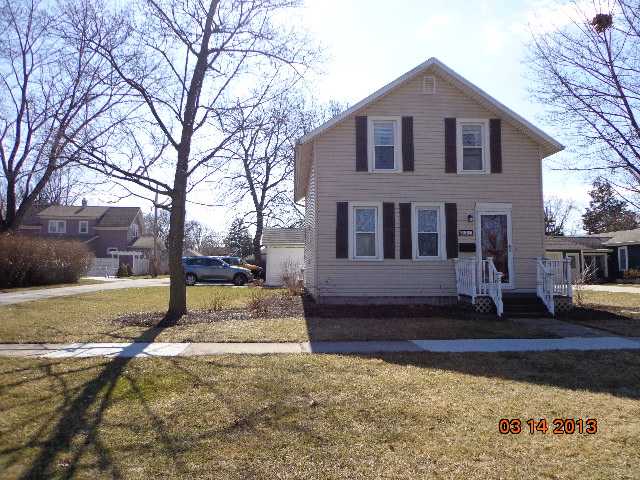220 E Indiana Ave