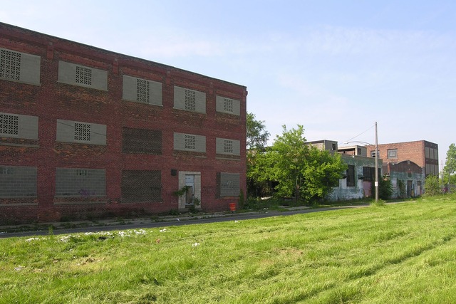 2630-2700 Erskine Street