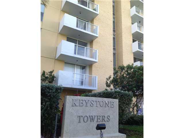 2020 NE 135 ST # 811