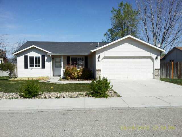 1514 W Edwards Loop