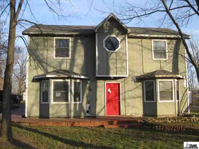 602 N 1200 Rd