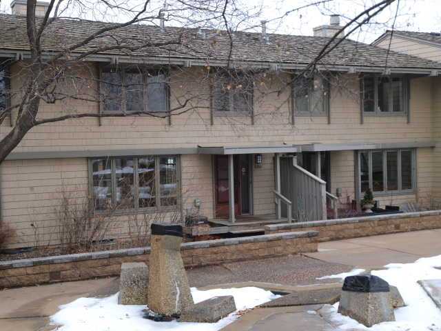 1080 Cedar View Dr