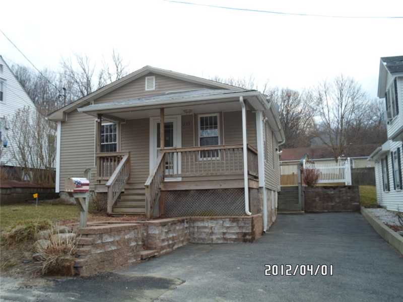 235 Oregon Ave