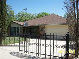 6313 Twin Oaks Dr