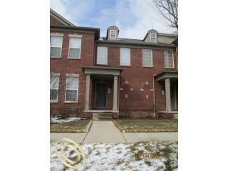 2214 Paddock Ln # 3