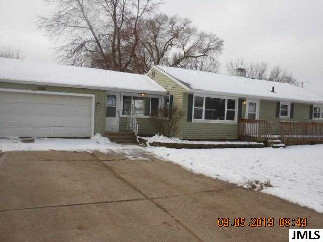1031 Cranbrook Rd