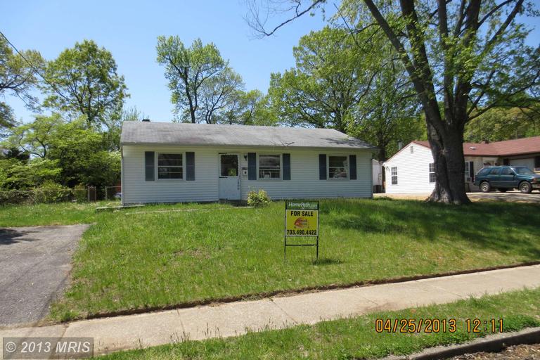 1309 Saxon St