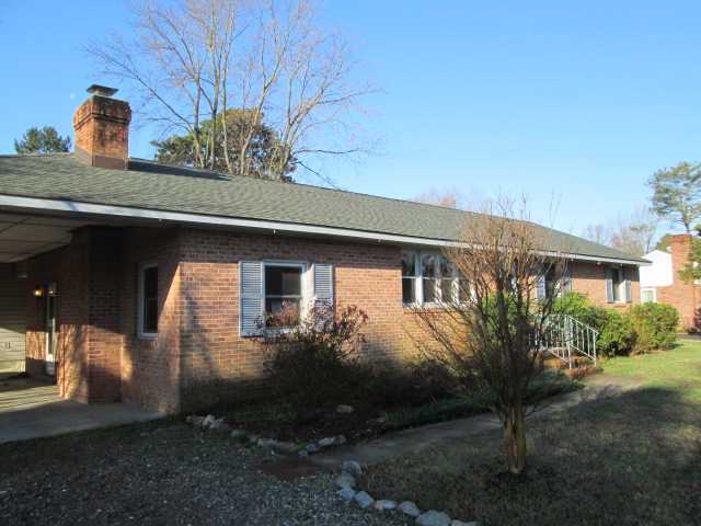 7387 Park Dr