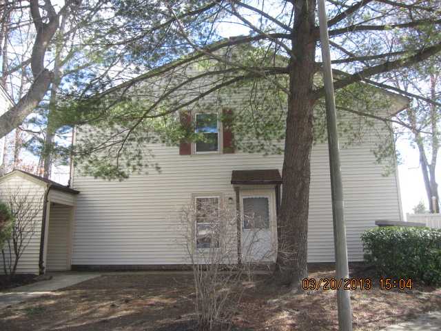 2844 Chablis Cir