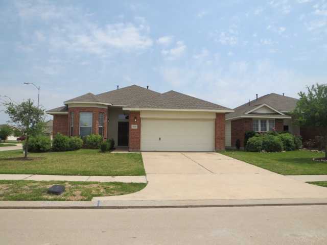7550 Oakleigh Dr