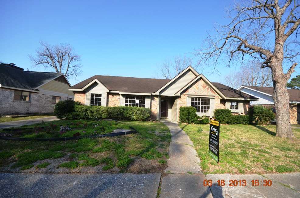 6002 Lattimer Dr
