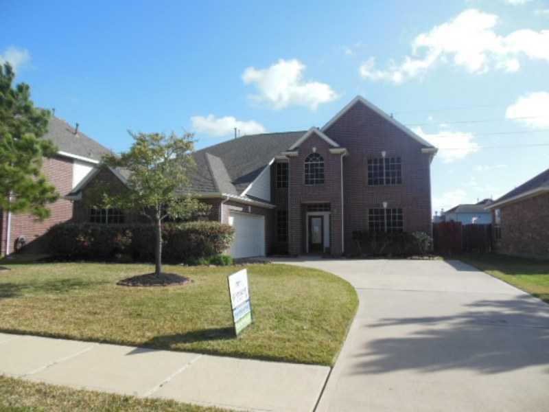 24214 Lake Path Cir