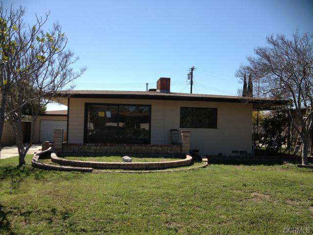 17519 Vine St