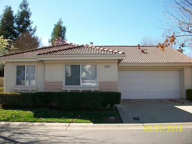 3669 Whispering Creek Cir