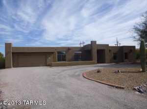6938 W Calla Dr