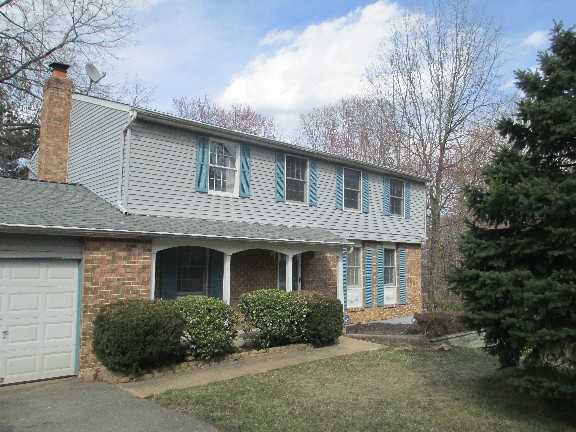 12908 Mayflower Pl