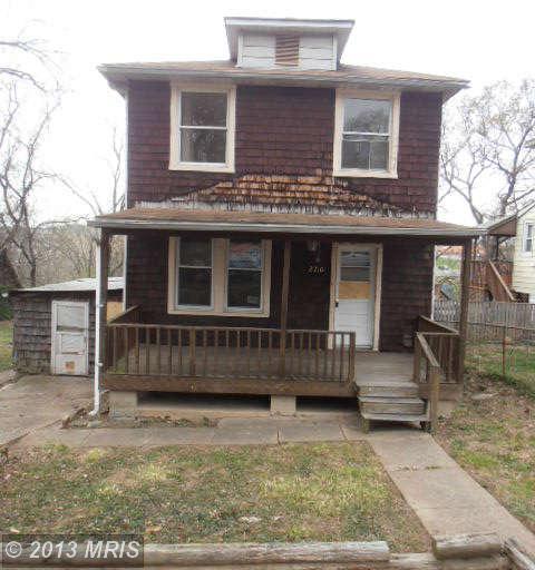 2210 Alletta Ave