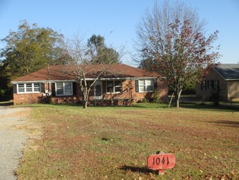 1041 Newton Rd