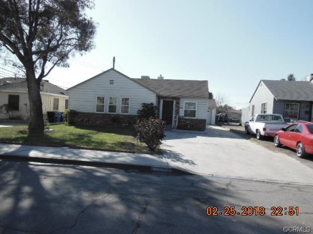 8896 Nuevo Ave
