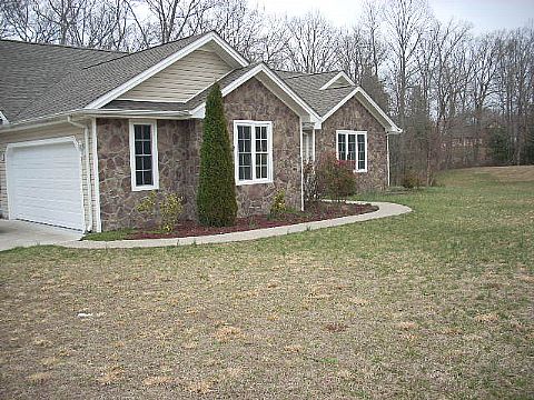 200 Creekstone Dr