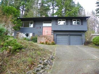 2674 Maplewood Drive