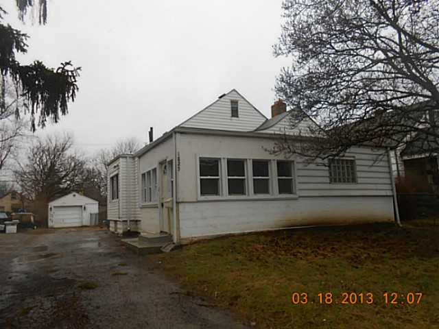 1825 Agler Rd